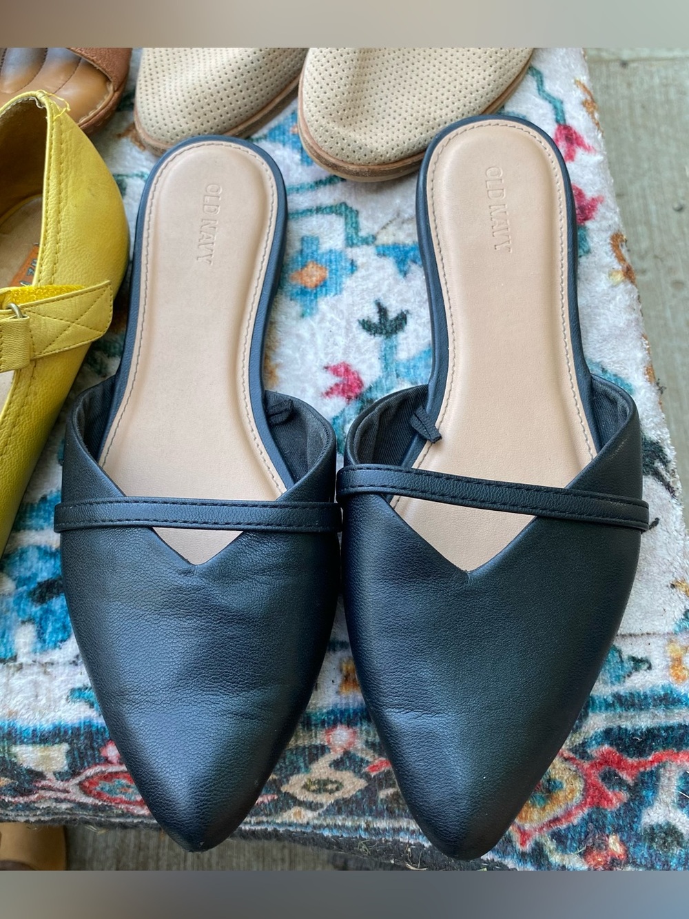 Old Navy Black Pointed Slip-On Mule Flats with Cross Strap
